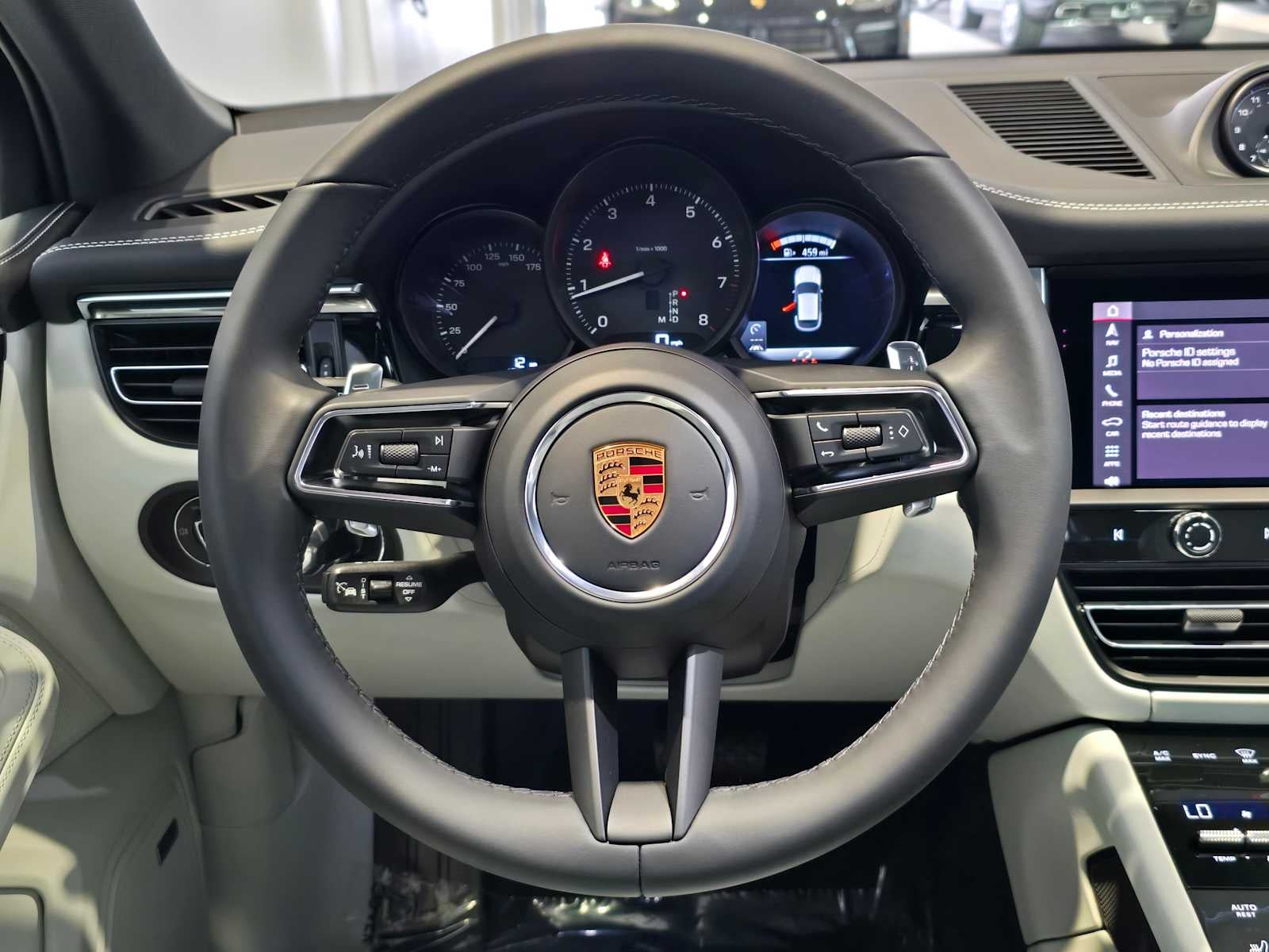 2026 Porsche Macan Base