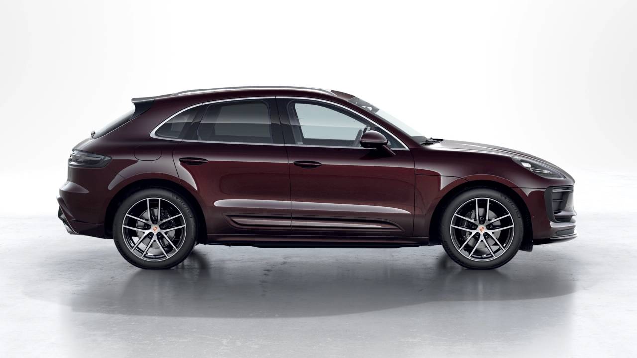 2026 Porsche Macan Base