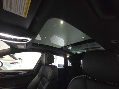 2025 Porsche Macan Macan T