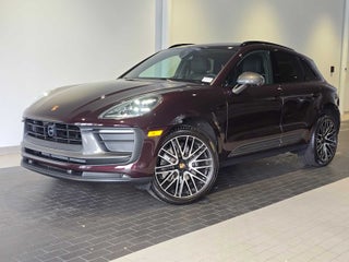 2025 Porsche Macan T