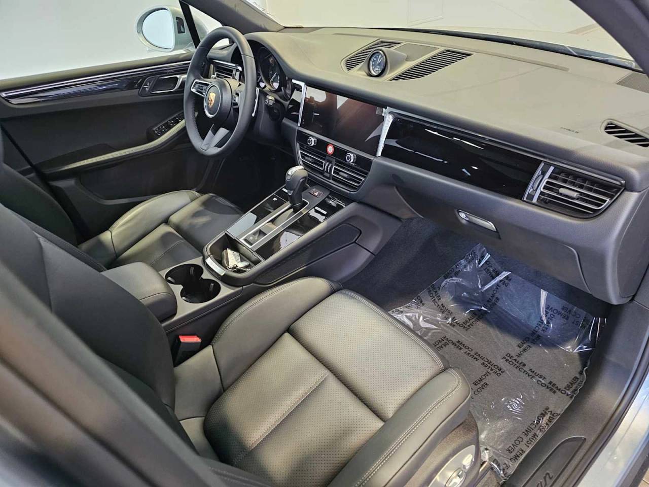 2025 Porsche Macan Macan