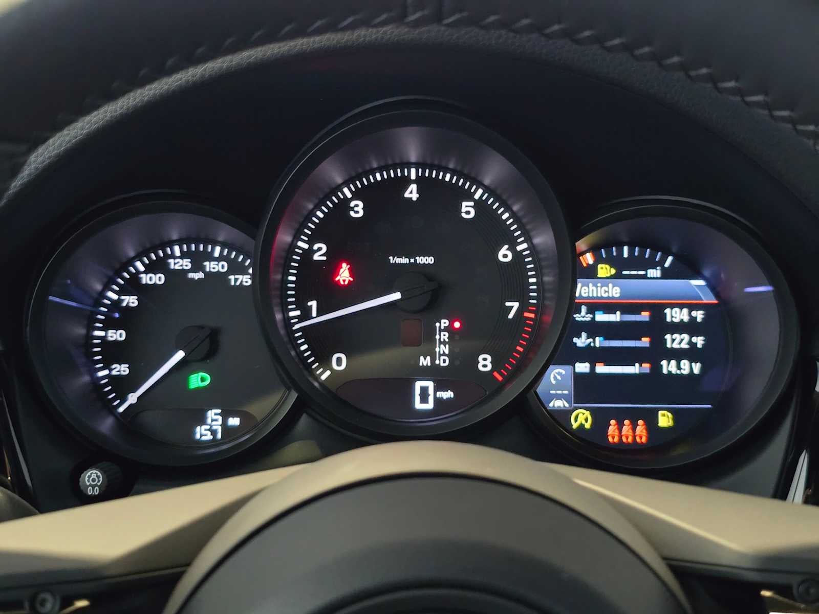2026 Porsche Macan Base