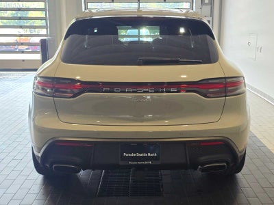 2026 Porsche Macan Macan