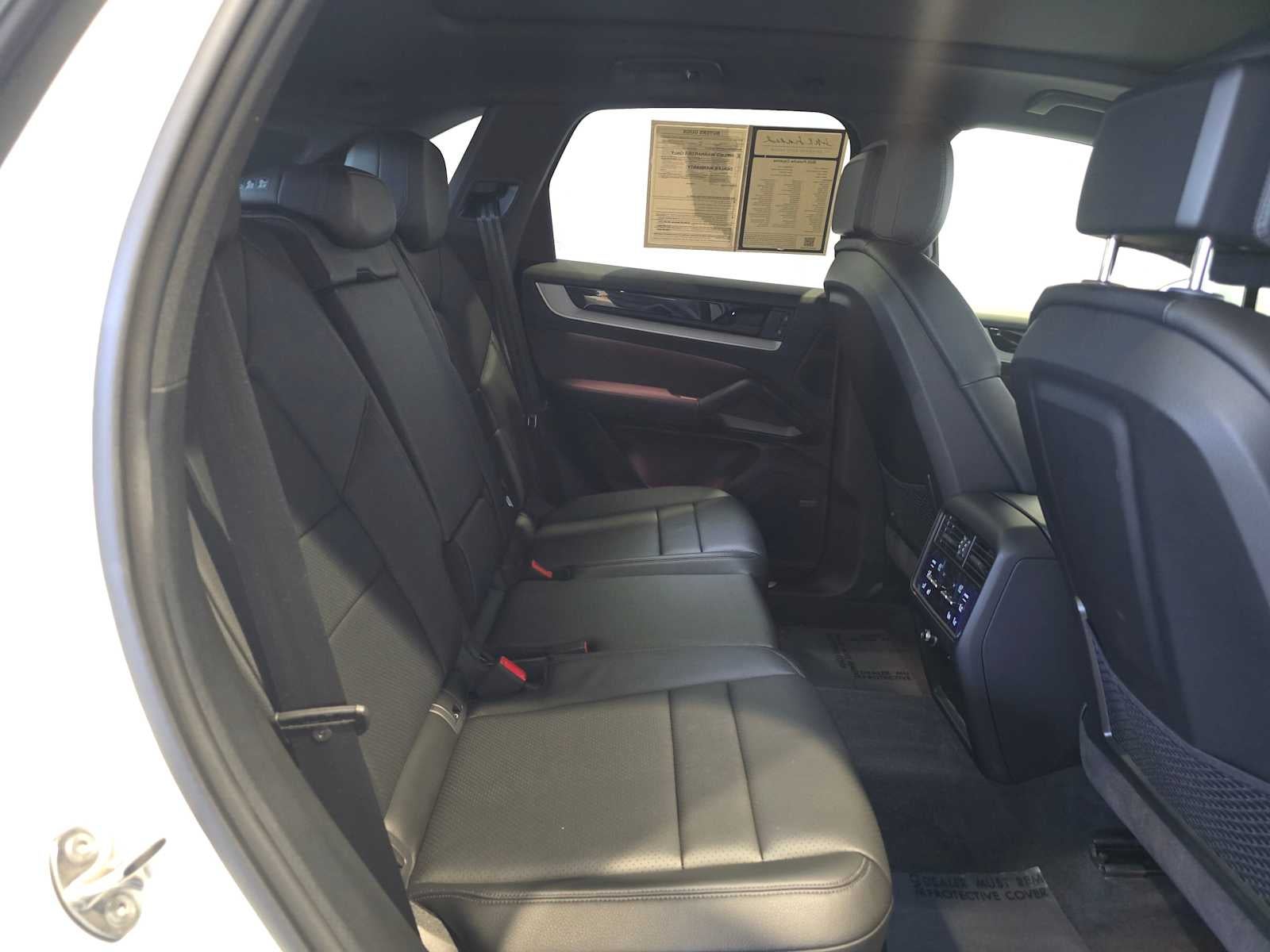 2025 Porsche Cayenne Cayenne