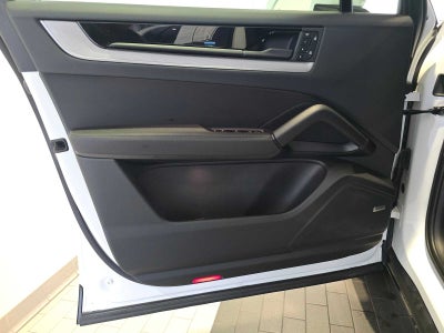 2025 Porsche Cayenne Cayenne