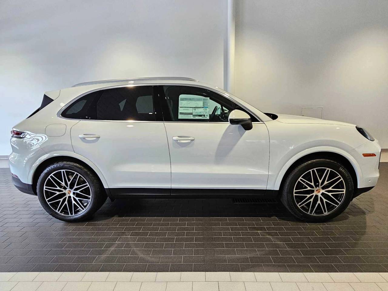 2025 Porsche Cayenne Cayenne