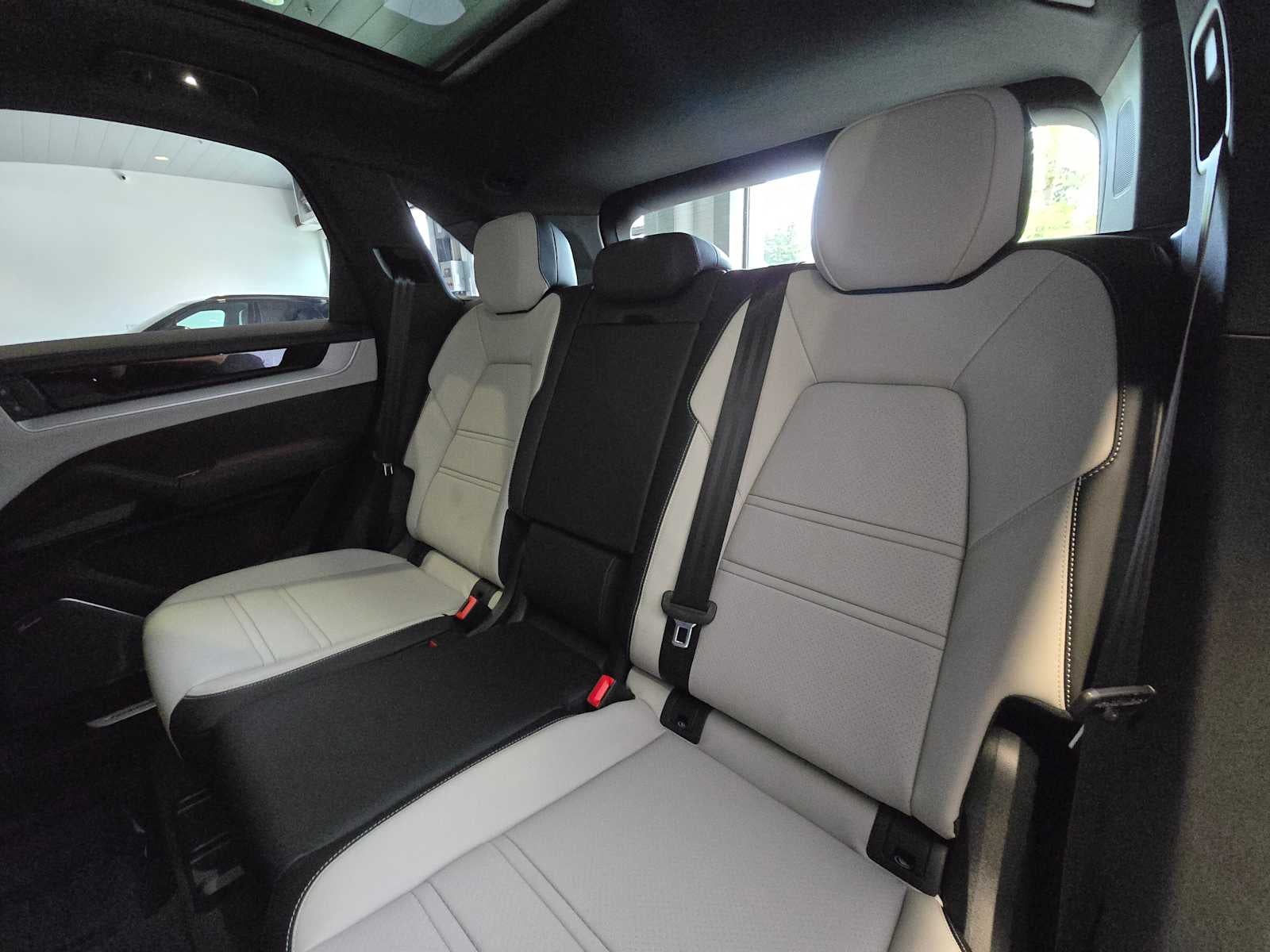 2026 Porsche Cayenne Base
