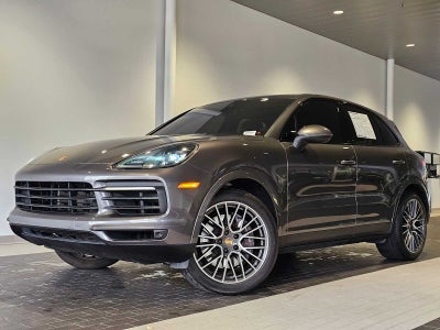 2023 Porsche Cayenne Base