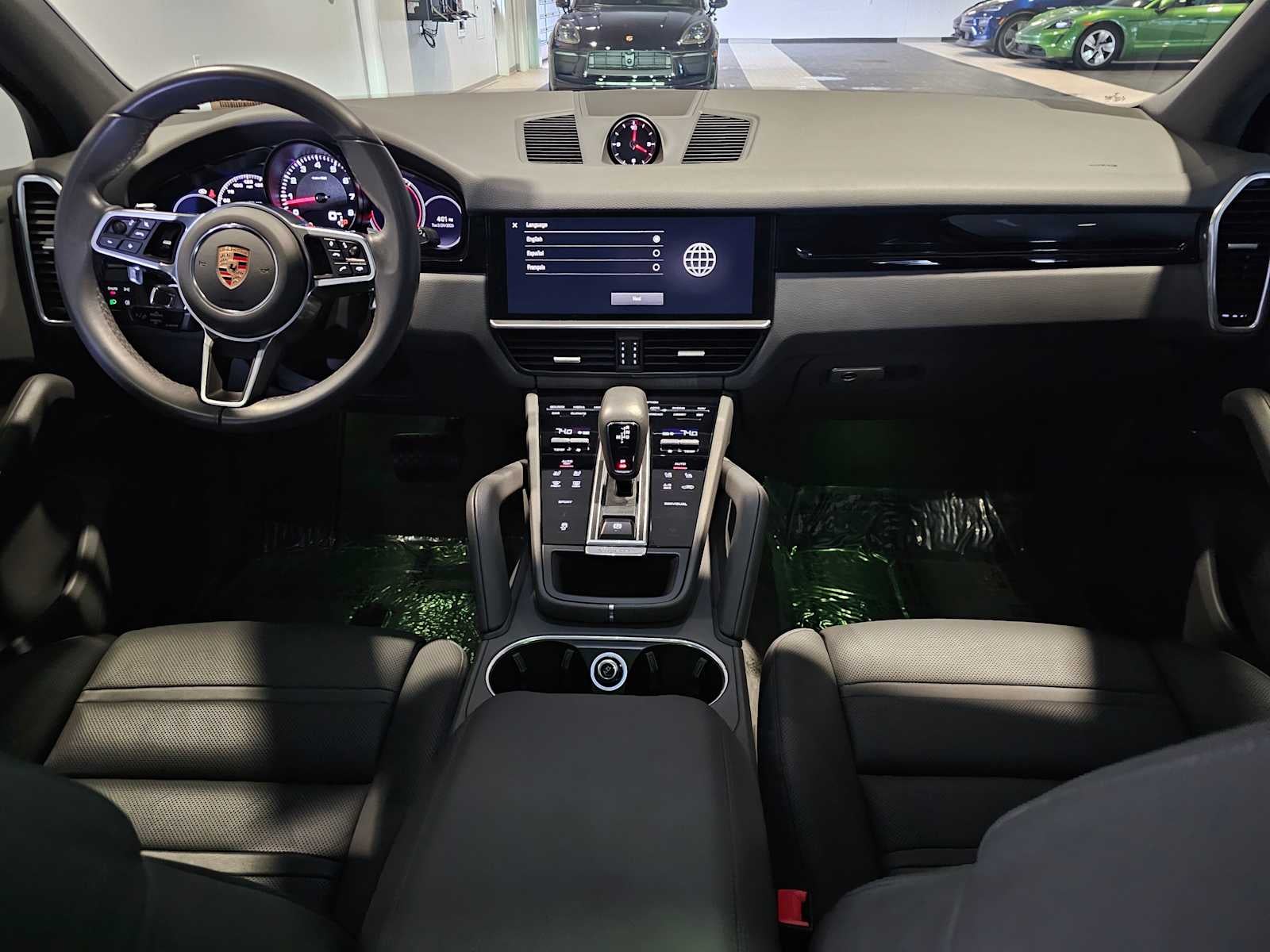 2023 Porsche Cayenne Base