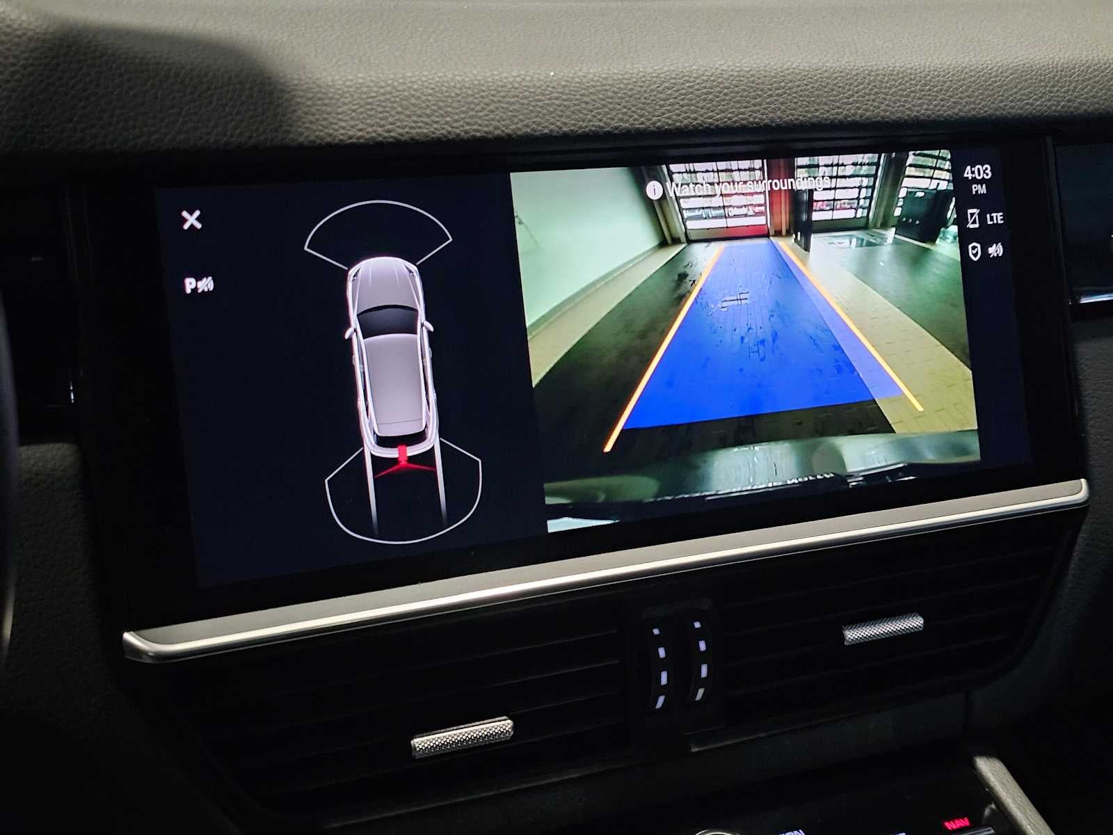 2023 Porsche Cayenne Base