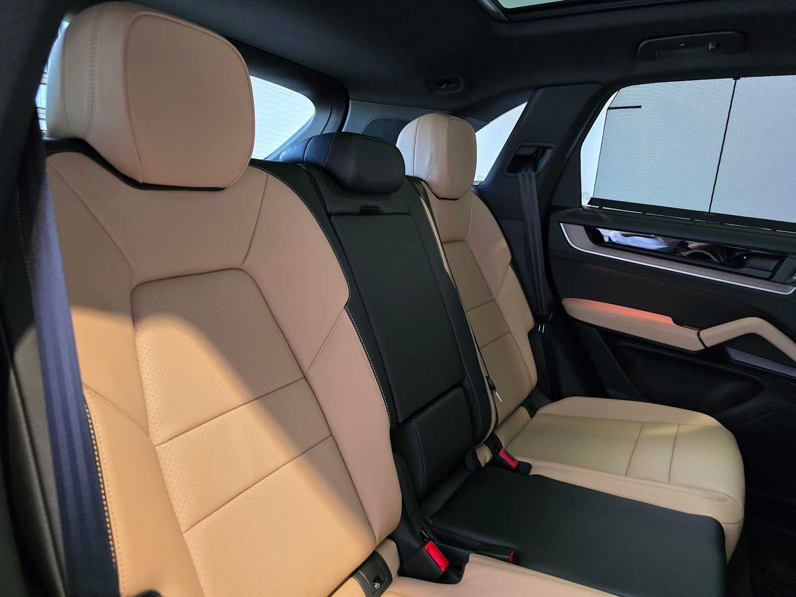 2026 Porsche Cayenne Base