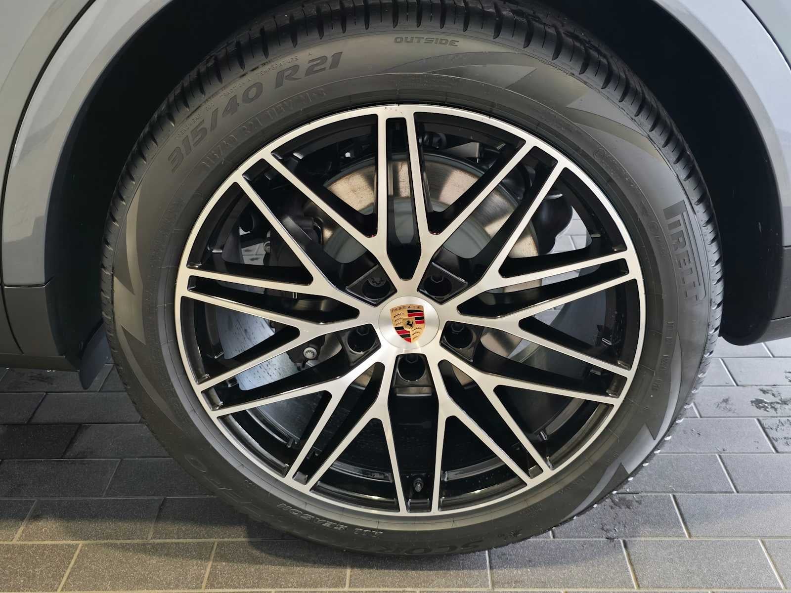 2026 Porsche Cayenne Base