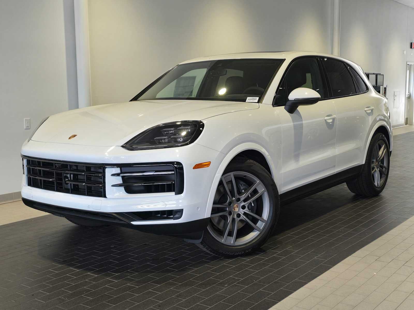 2025 Porsche Cayenne Base