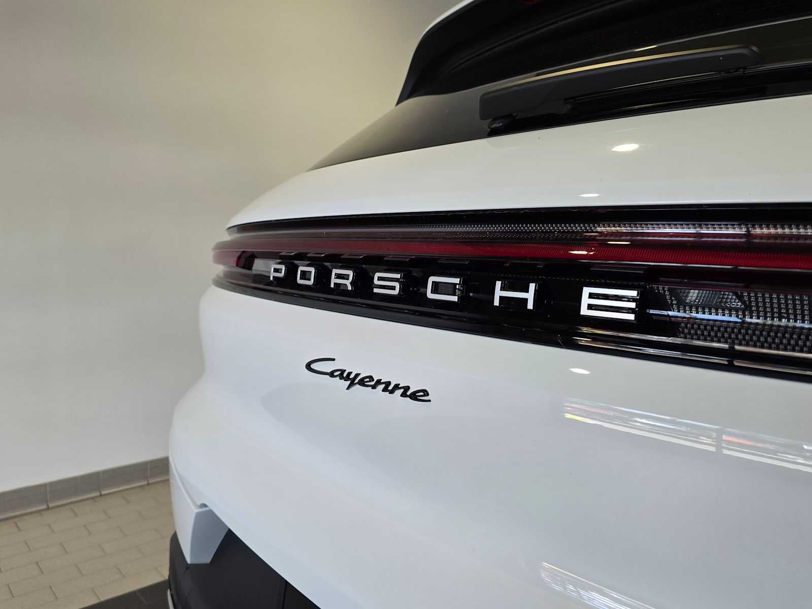 2025 Porsche Cayenne Base