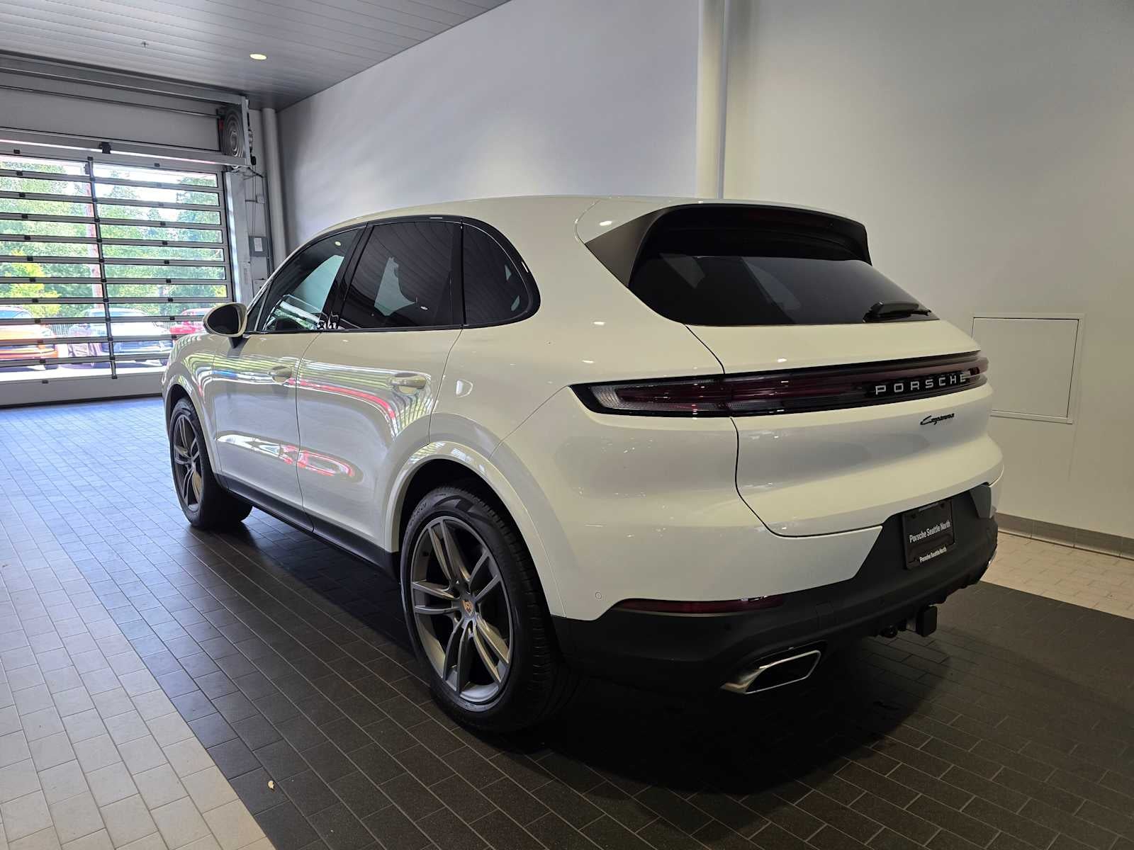 2025 Porsche Cayenne Base