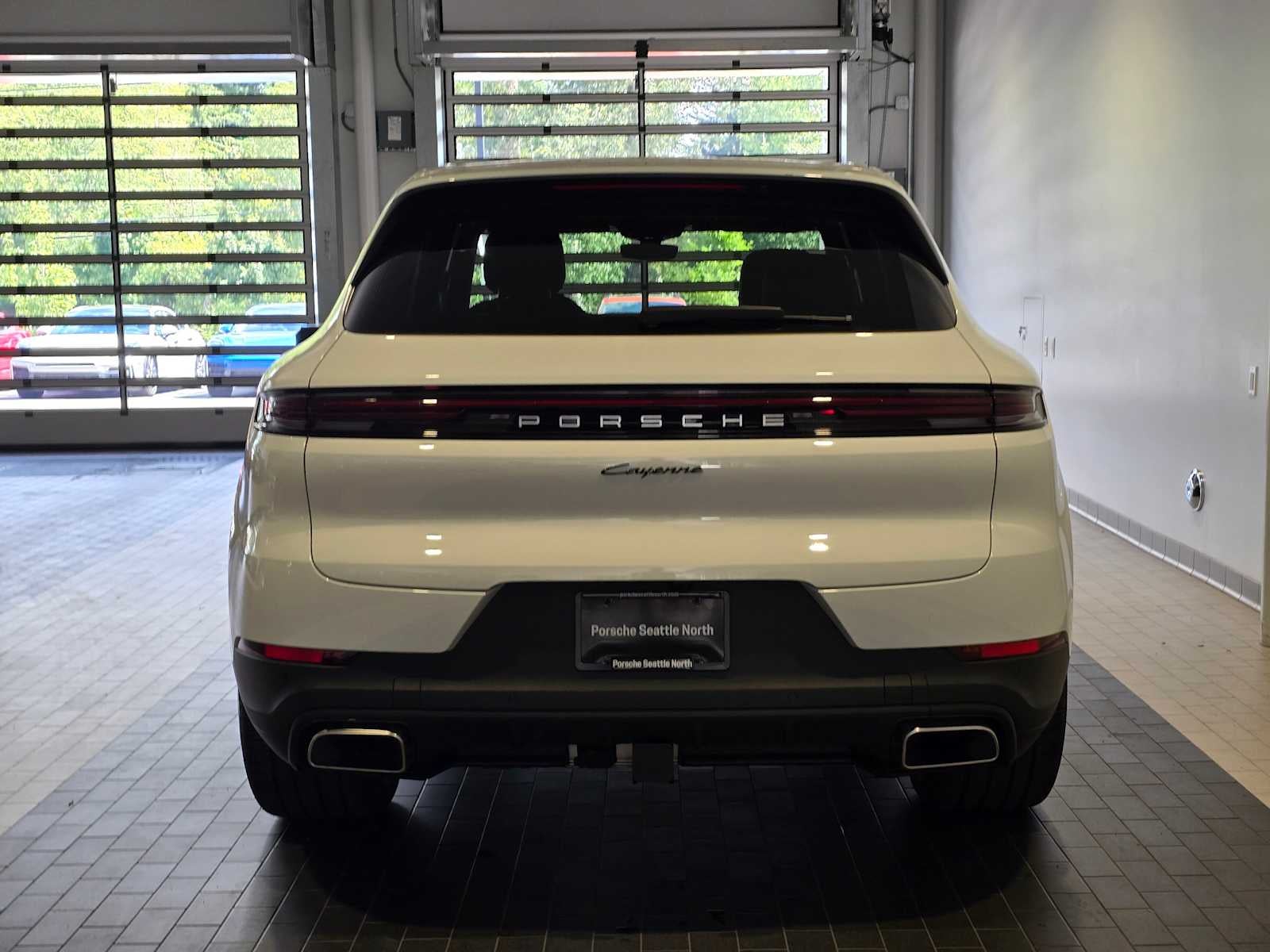 2025 Porsche Cayenne Base