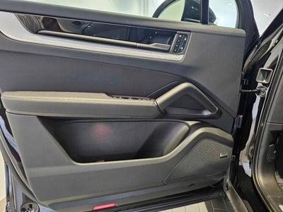 2025 Porsche Cayenne Cayenne