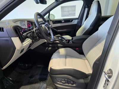 2026 Porsche Cayenne Base