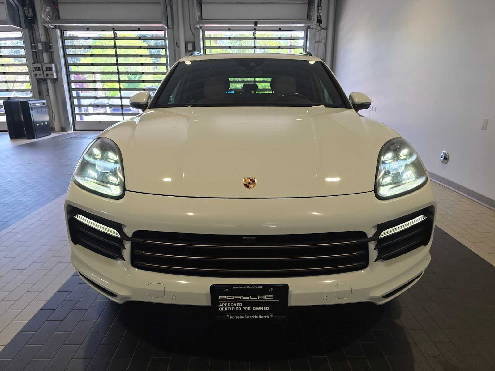 2022 Porsche Cayenne Platinum Edition