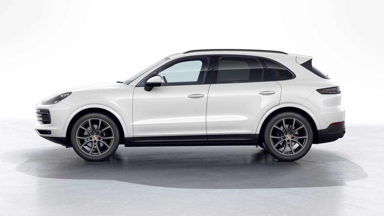 2022 Porsche Cayenne Platinum Edition