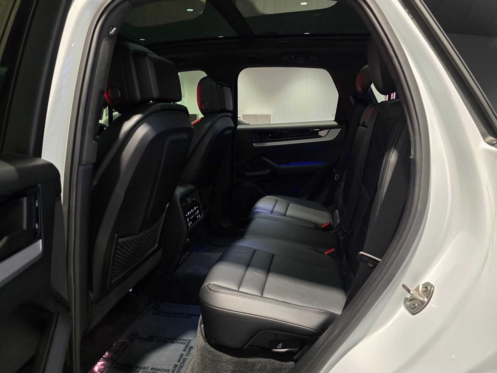 2024 Porsche Cayenne Base