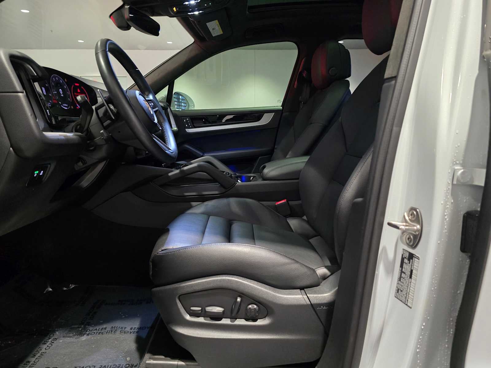 2024 Porsche Cayenne Base