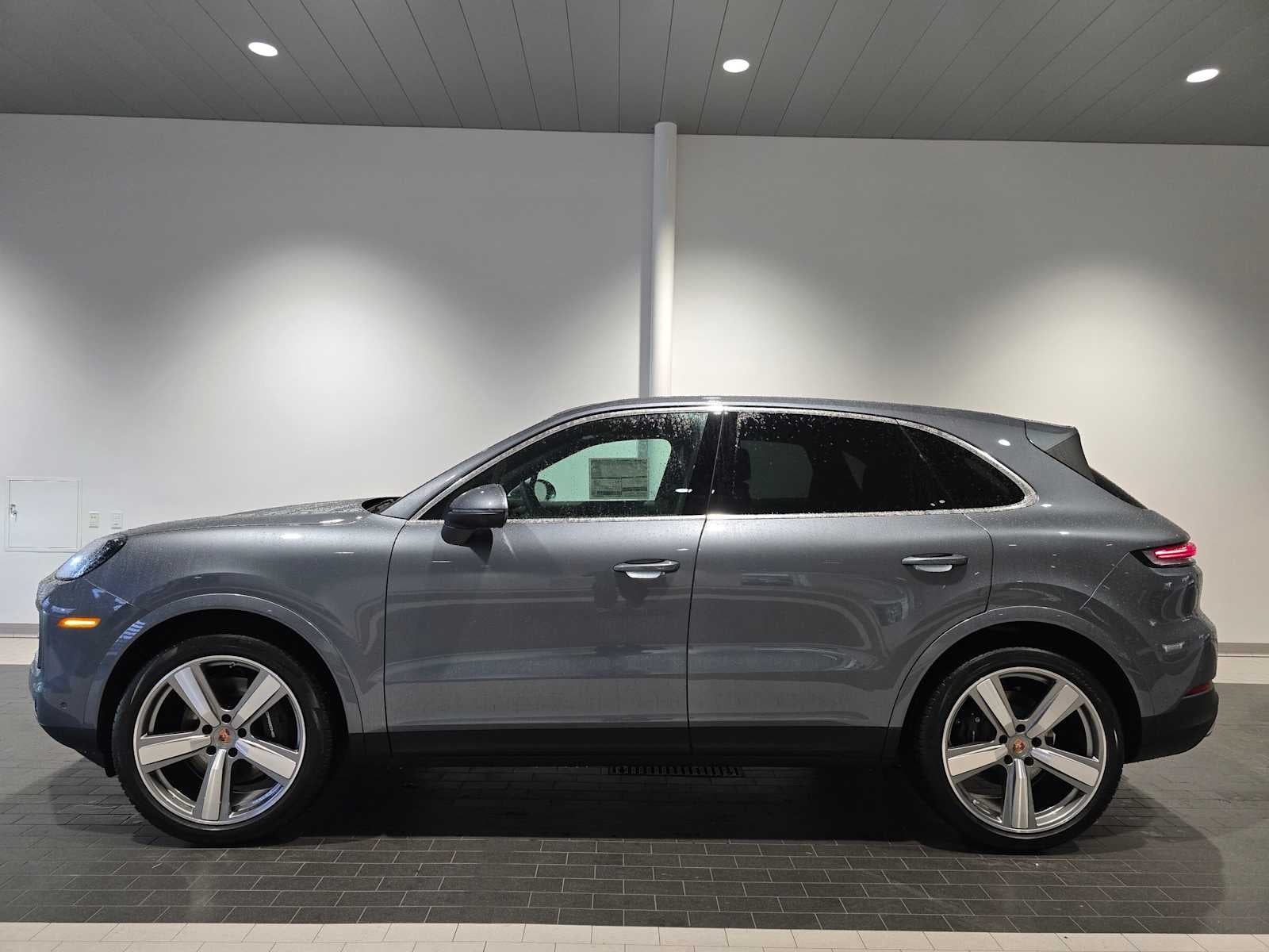 2026 Porsche Cayenne Base