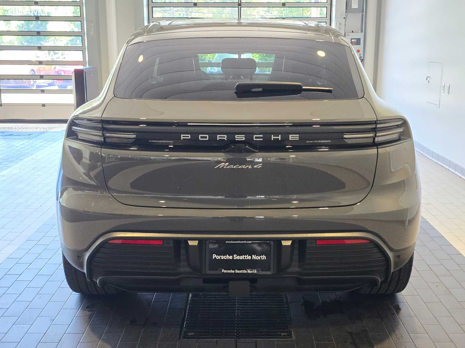 2025 Porsche Macan Macan 4 Electric