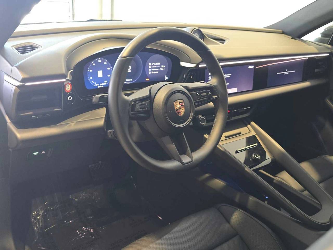 2025 Porsche Macan Electric 4