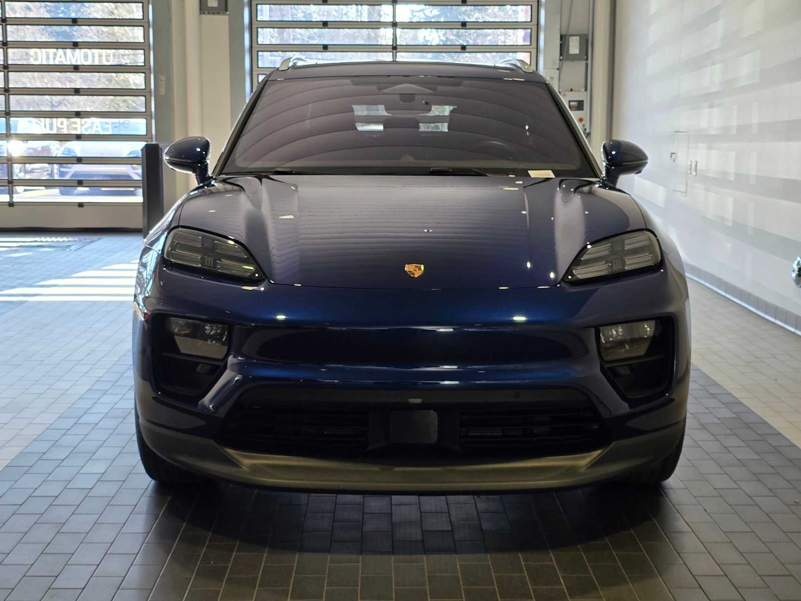 2024 Porsche Macan Electric 4