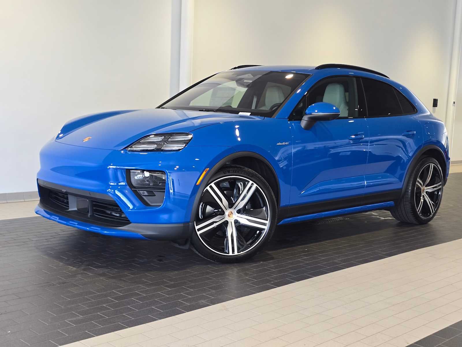 2026 Porsche Macan Macan 4 Electric