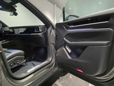 2024 Porsche Macan Electric 4