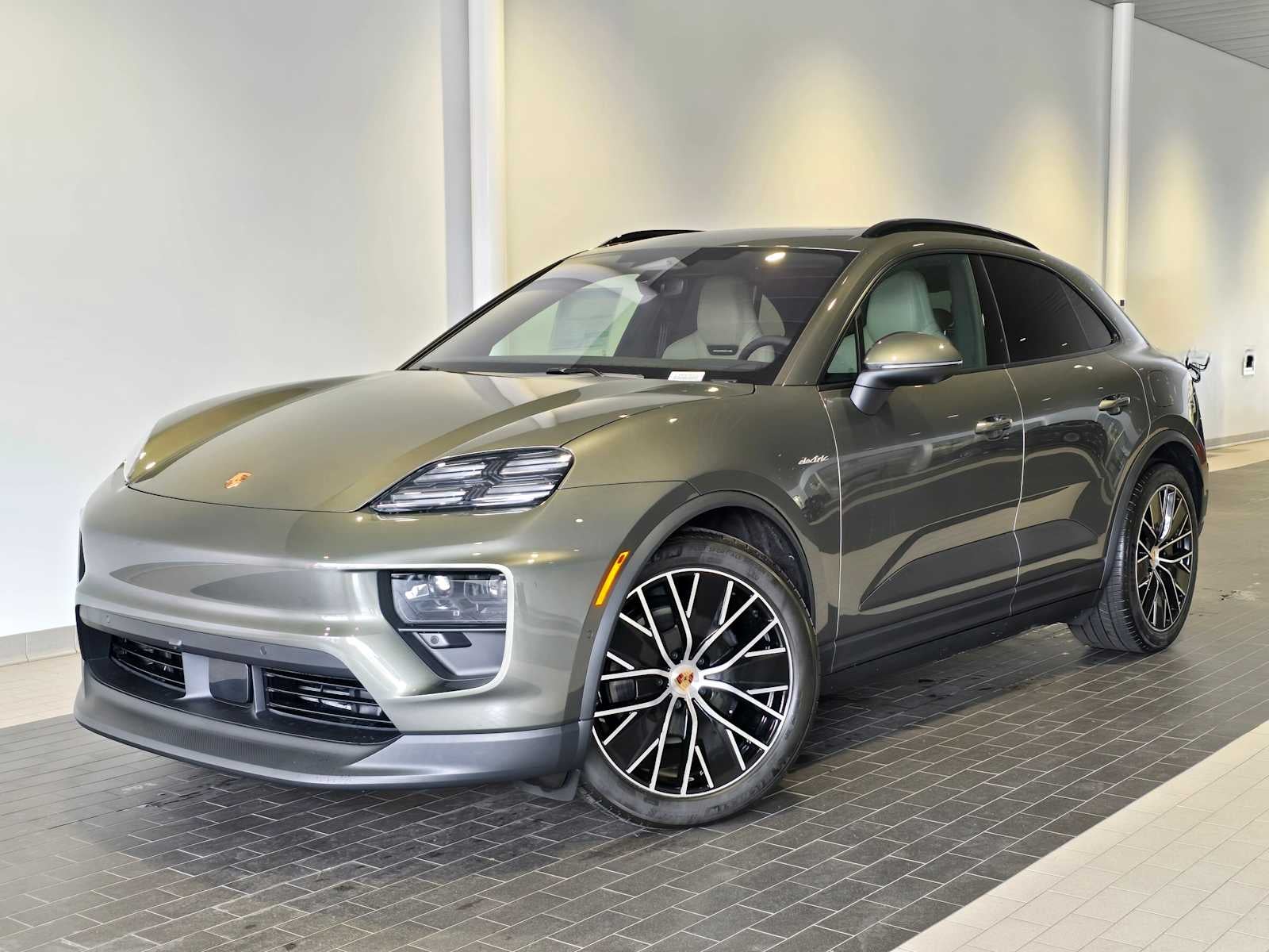 2026 Porsche Macan Electric 4