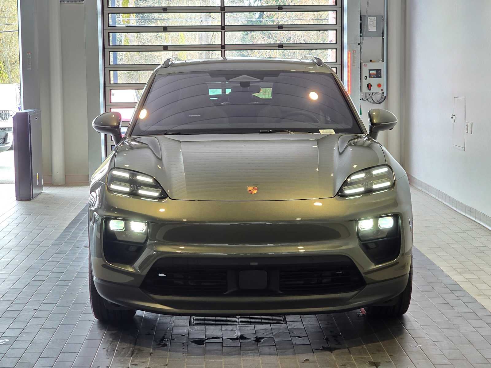 2026 Porsche Macan Electric 4