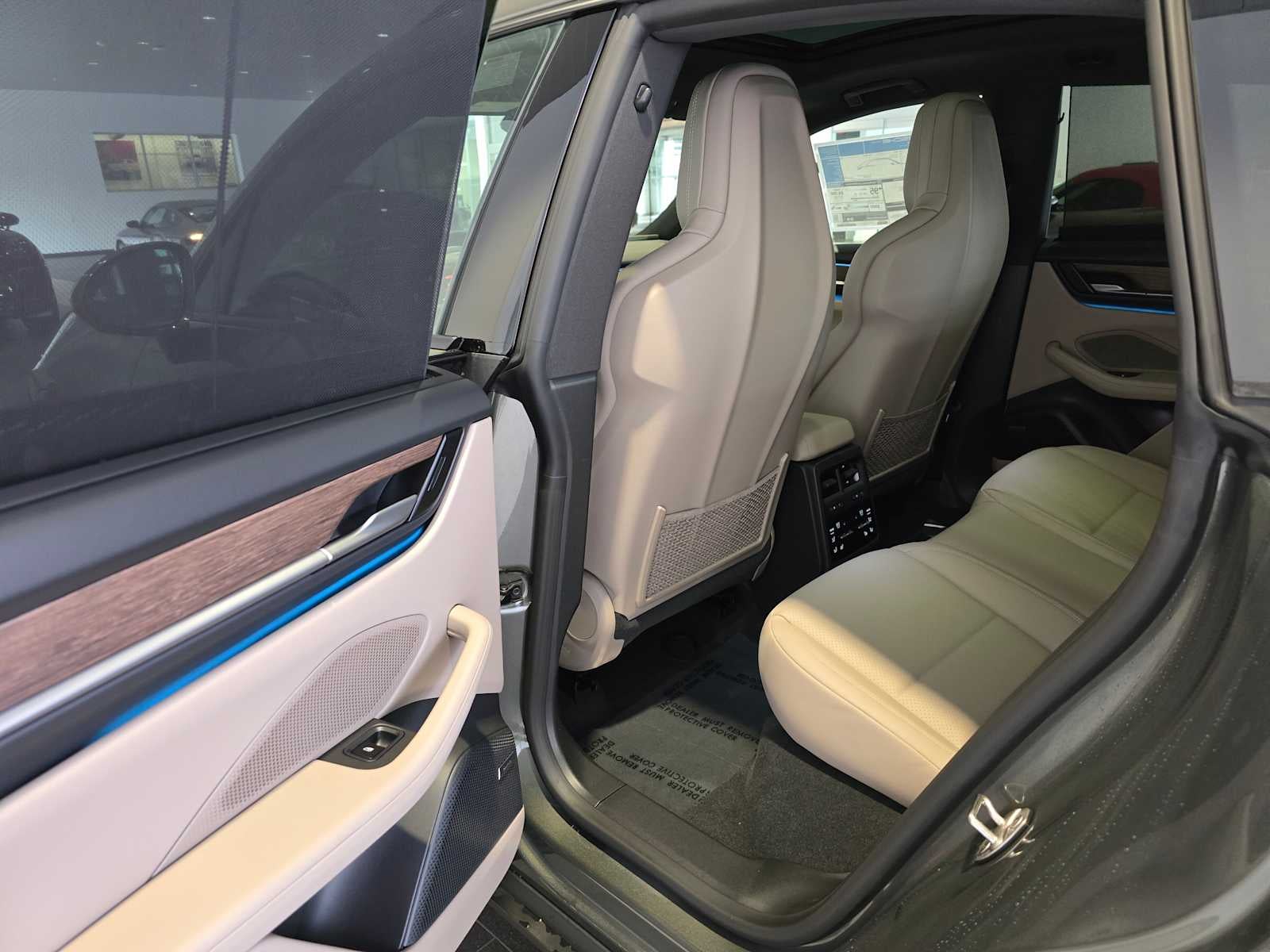 2026 Porsche Macan Electric 4