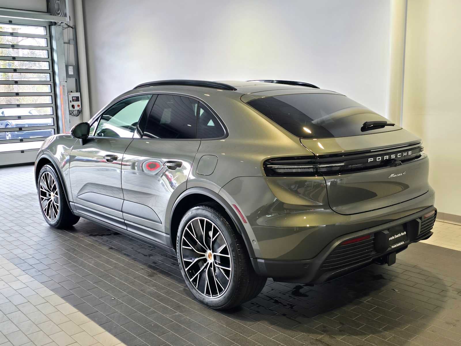 2026 Porsche Macan Electric 4