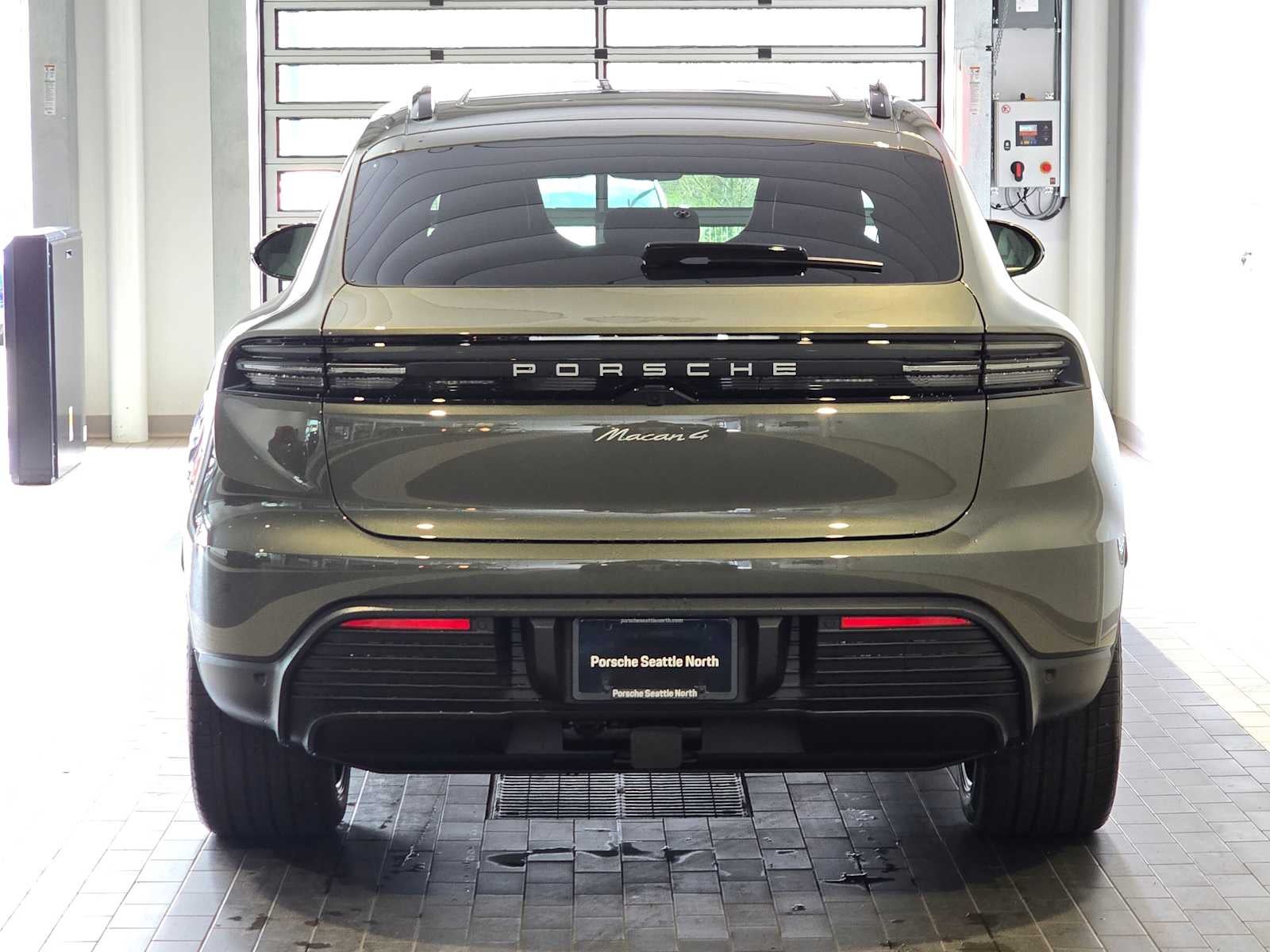 2026 Porsche Macan Electric 4