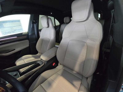 2026 Porsche Macan Macan 4 Electric