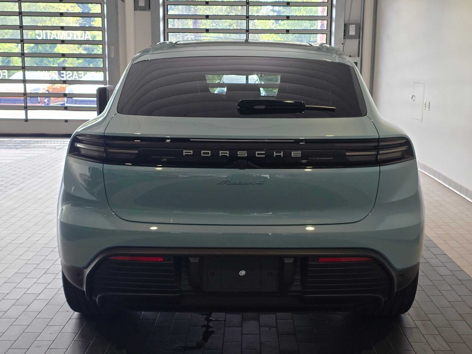 2026 Porsche Macan Macan 4 Electric