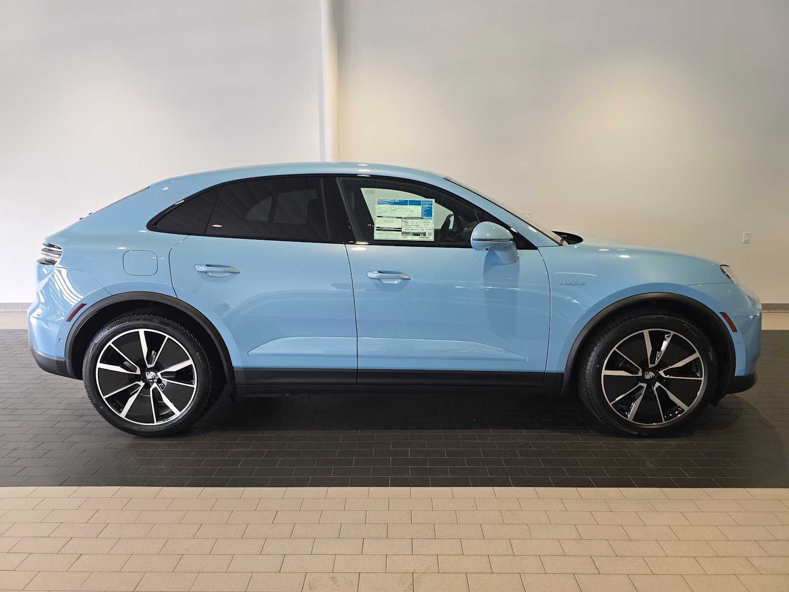 2026 Porsche Macan Macan 4 Electric