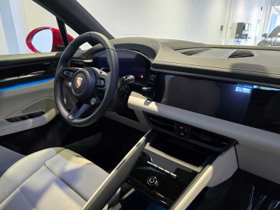 2026 Porsche Macan Electric 4