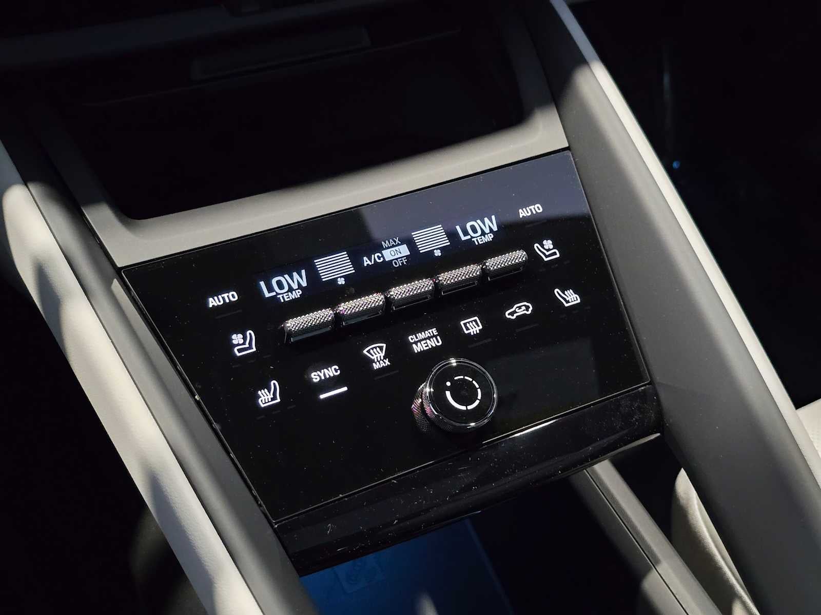 2026 Porsche Macan Electric 4