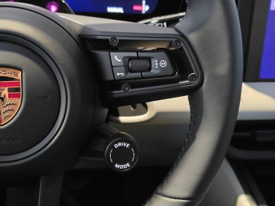 2026 Porsche Macan Electric 4