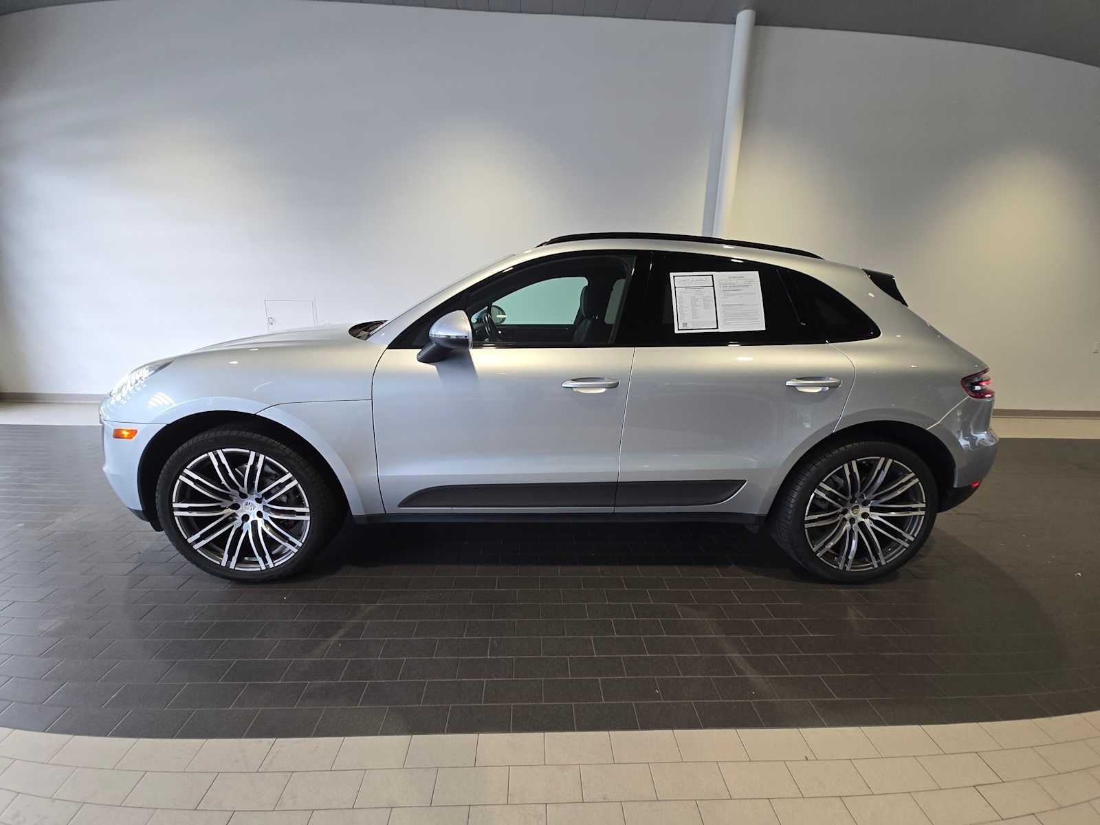 2017 Porsche Macan Macan S