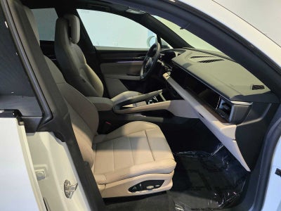 2025 Porsche Macan Electric 4S