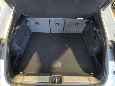 2025 Porsche Macan Electric 4S