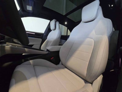2025 Porsche Macan Electric 4S