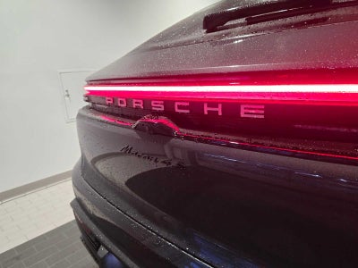 2025 Porsche Macan Electric 4S