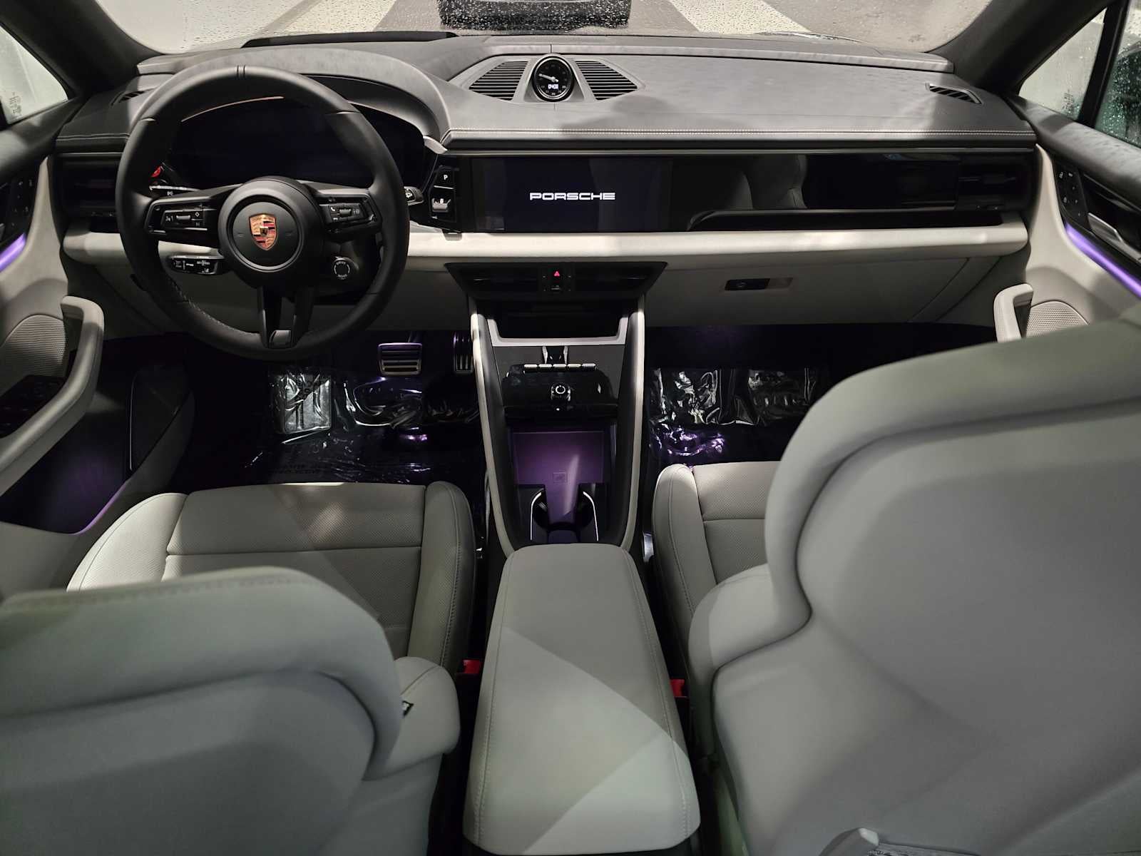 2025 Porsche Macan Electric 4S