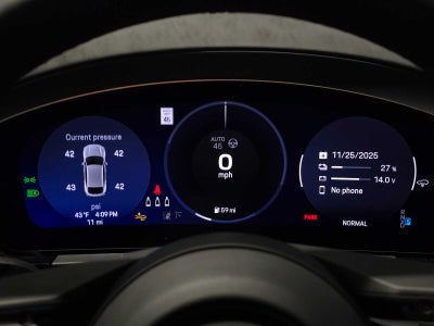 2025 Porsche Macan Electric 4S